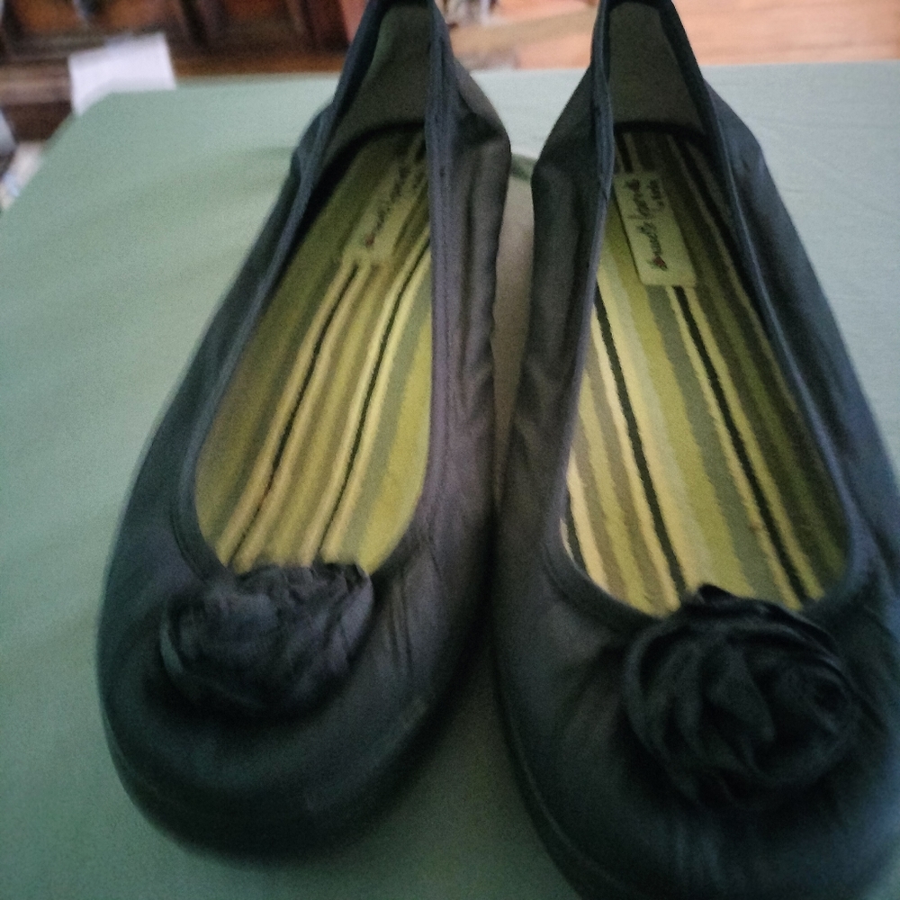 Ladies Keds Flats